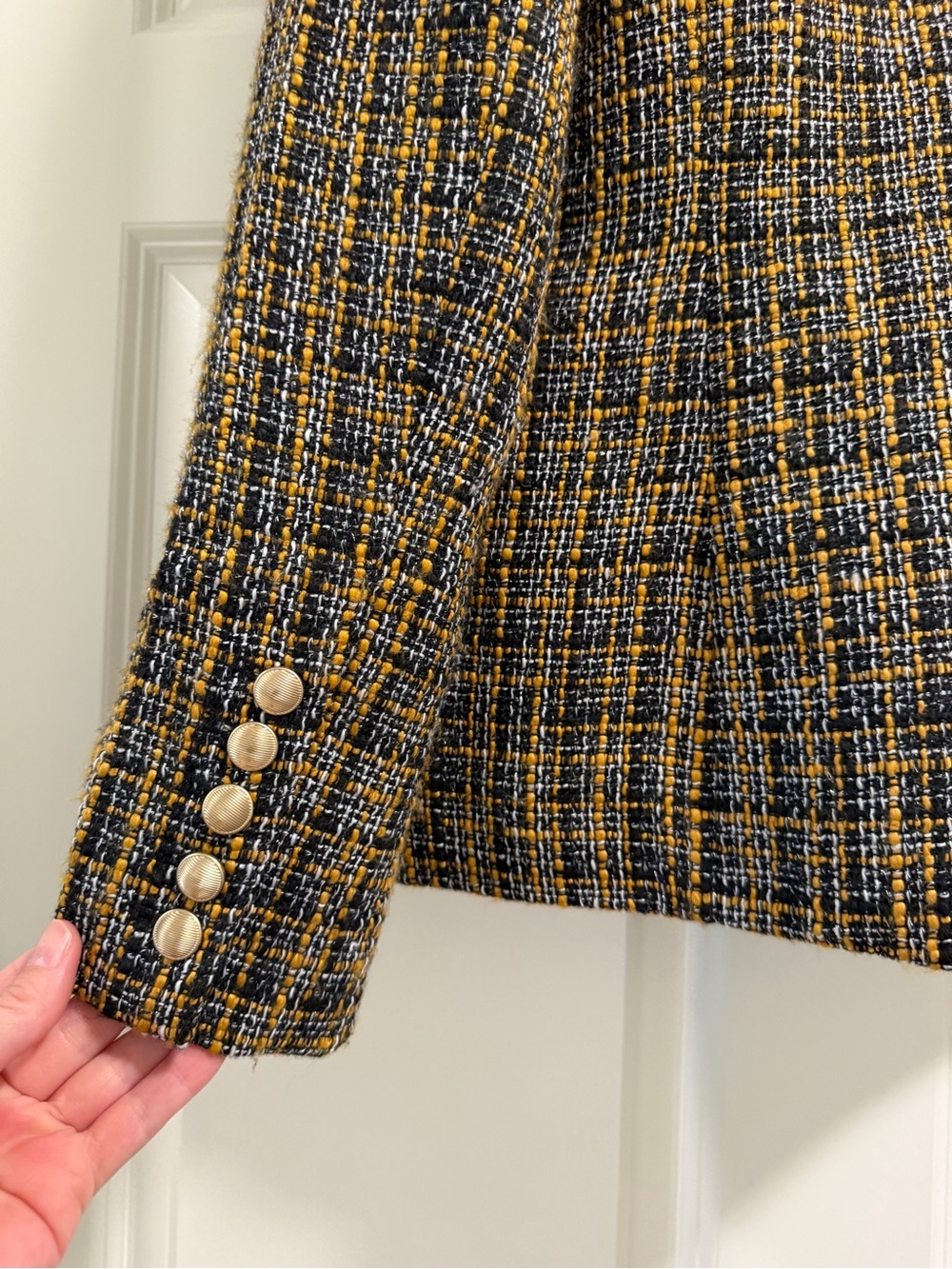 Elie Tahari Black, White & Mustard Tweed Jacket - Picture 6 of 11